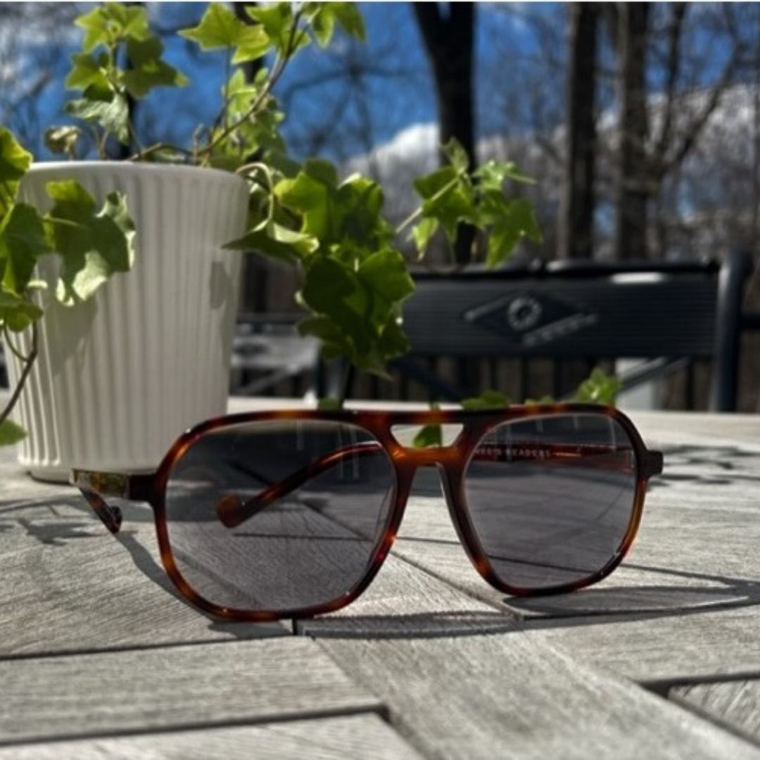 Ellis Oversized Aviator Photochromic Reading Glasses, view 7